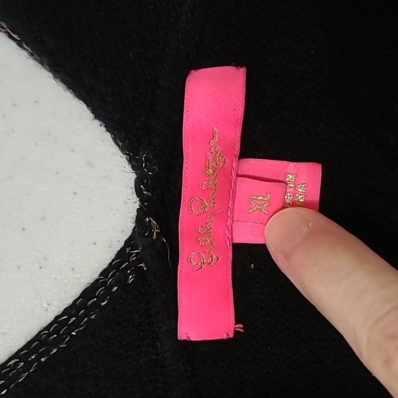 Lilly Pulitzer classic black sweater featuring metallic threading size XL - Picture 3 of 8